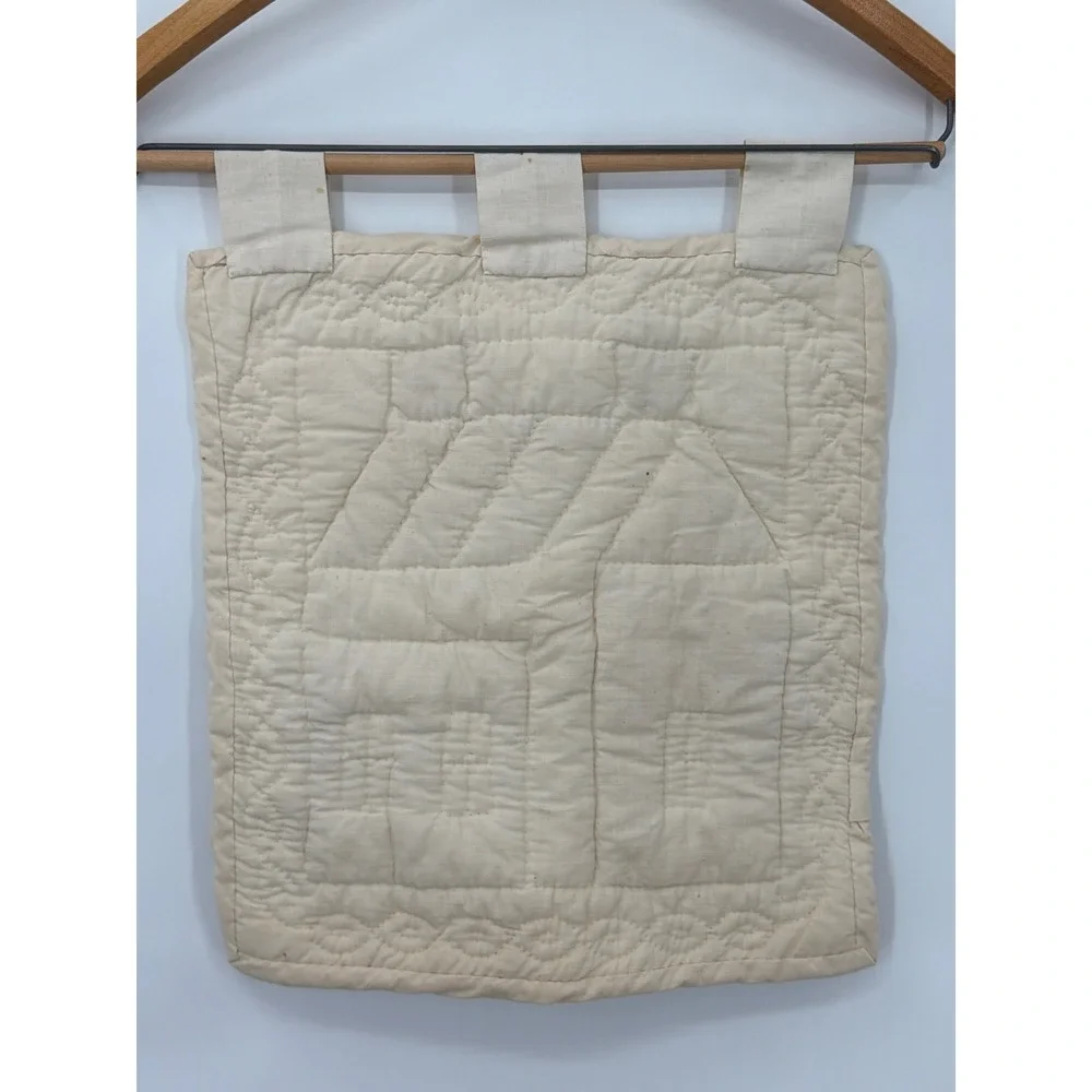 Vintage Handmade Quilted Wall Hanging Red Cream Schoolhouse Cottage Farmhouse